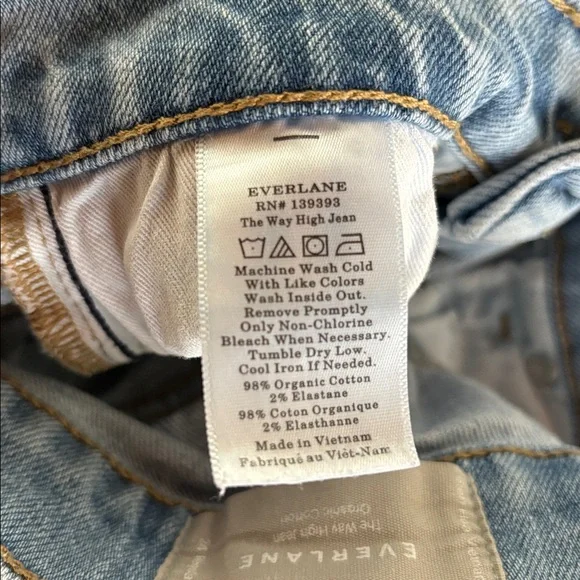 Everlane “Way High Jeans” - Picture 6 of 9